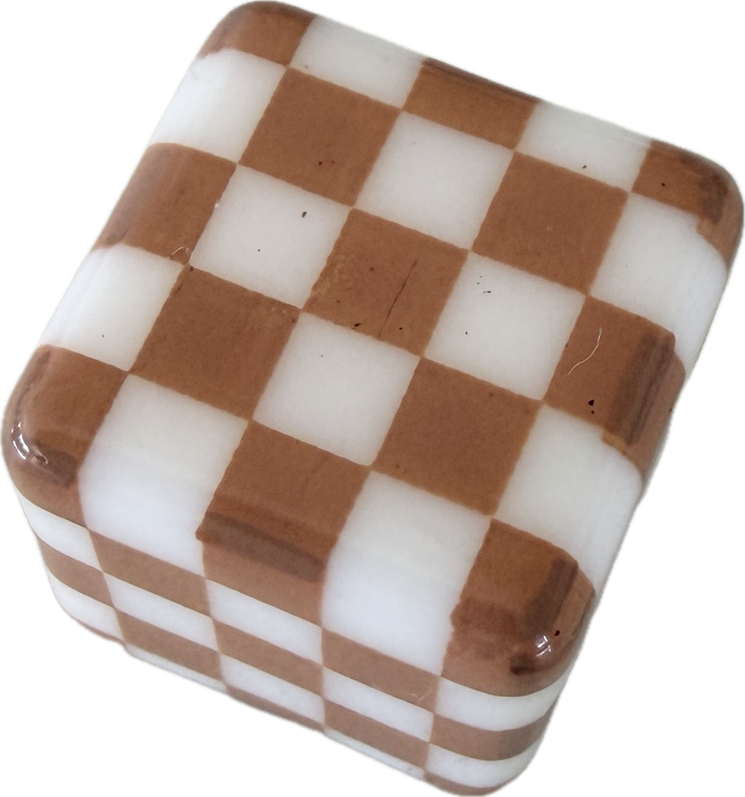Caramel dice beads